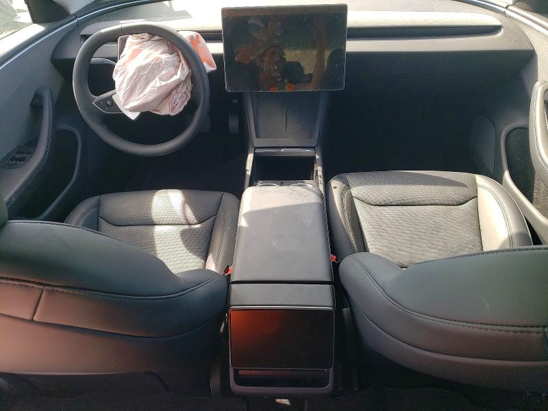 2026 Tesla Model 3 მანქანა იყიდება აუქციონზე, vin: 5YJ3E1EA9TF118253, აუქციონის ნომერი: 46390106