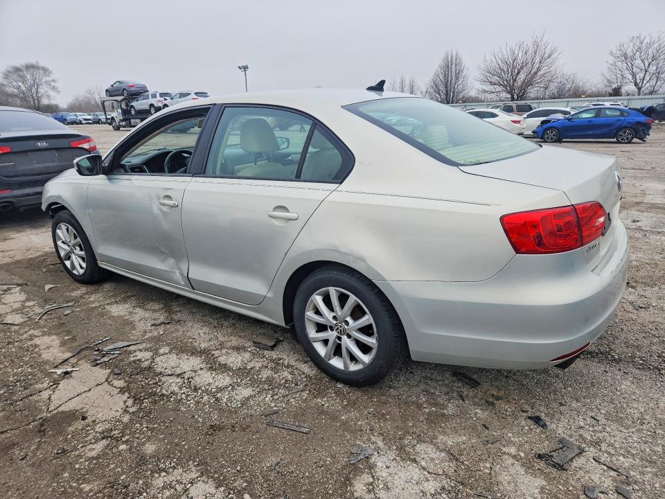 41909446 :رقم المزاد ، 3VWDX7AJ8BM330107 vin ، 2011 Volkswagen Jetta مزاد بيع