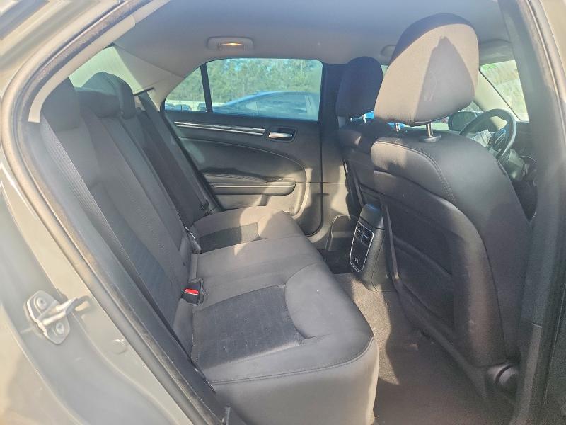 79002675 :رقم المزاد ، 2C3CCAAG8KH569610 vin ، 2019 Chrysler 300 مزاد بيع