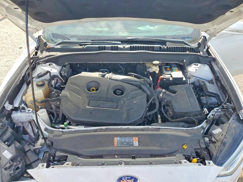 48129036 :رقم المزاد ، 3FA6P0D9XJR188239 vin ، 2018 Ford Fusion مزاد بيع