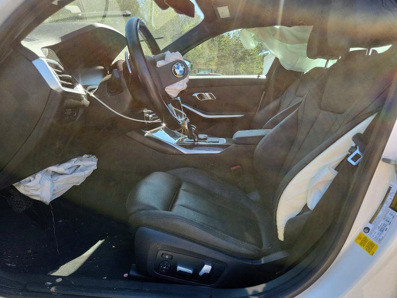 45870316 :رقم المزاد ، 3MW5R1J01L8B14001 vin ، 2020 Bmw 330i مزاد بيع