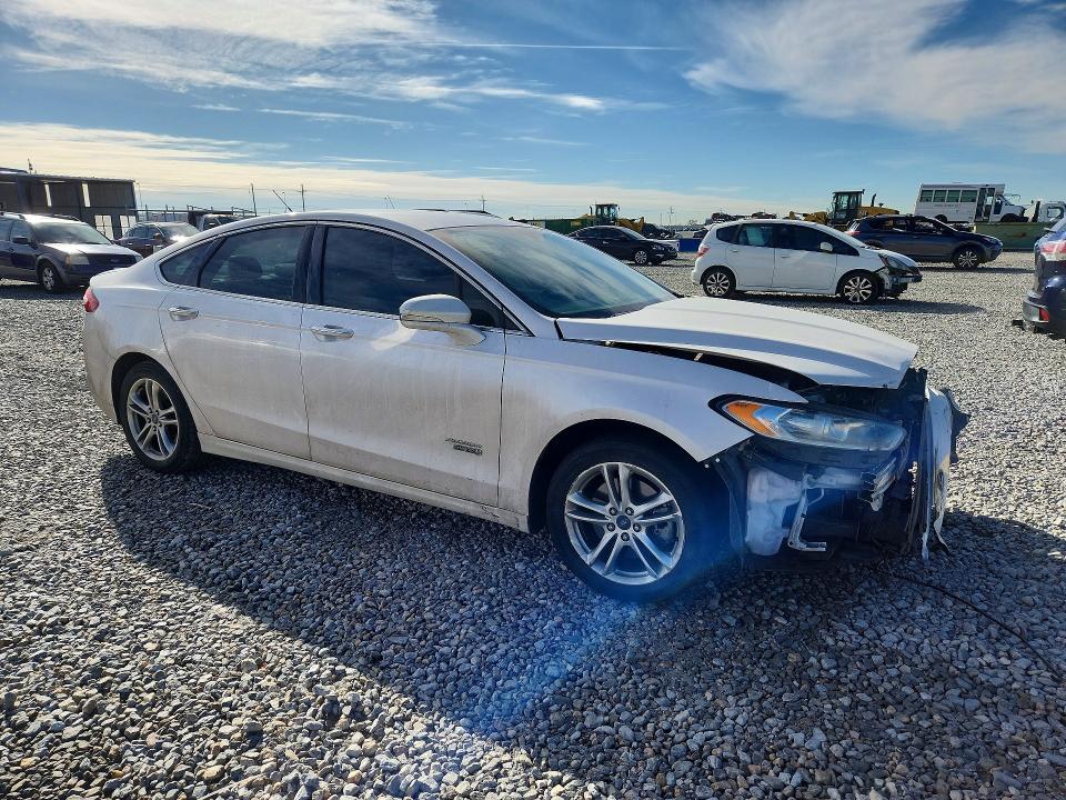 Продажа на аукционе авто 2016 Ford Fusion, vin: 3FA6P0SUXGR303714, номер лота: 79710155