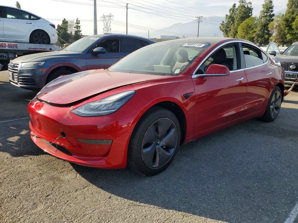 2020 Tesla Model 3 მანქანა იყიდება აუქციონზე, vin: 5YJ3E1EA8LF799246, აუქციონის ნომერი: 79554115