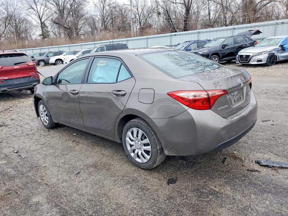 79517575 :رقم المزاد ، 2T1BURHEXHC855307 vin ، 2017 Toyota Corolla مزاد بيع