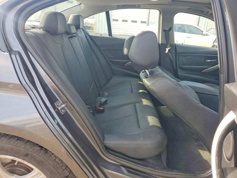 2013 Bmw 320 მანქანა იყიდება აუქციონზე, vin: WBA3B1C50DK128704, აუქციონის ნომერი: 47248666