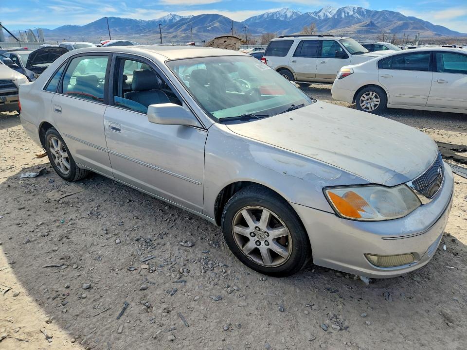 2001 Toyota Avalon მანქანა იყიდება აუქციონზე, vin: 4T1BF28B71U132333, აუქციონის ნომერი: 46321426