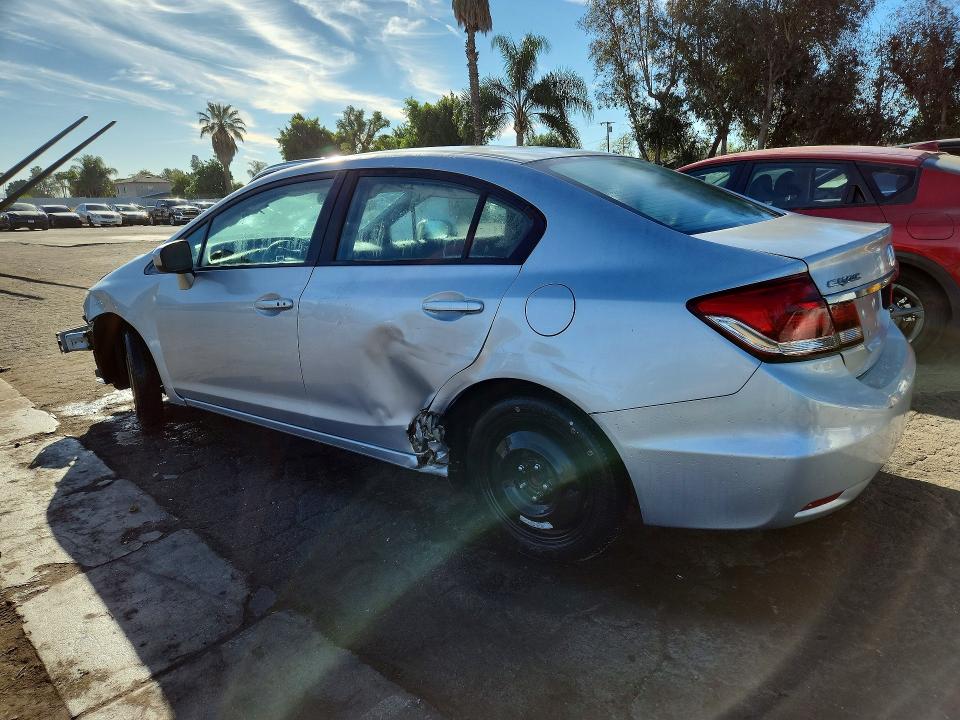 2015 Honda Civic მანქანა იყიდება აუქციონზე, vin: 2HGFB2F8XFH516014, აუქციონის ნომერი: 78331815