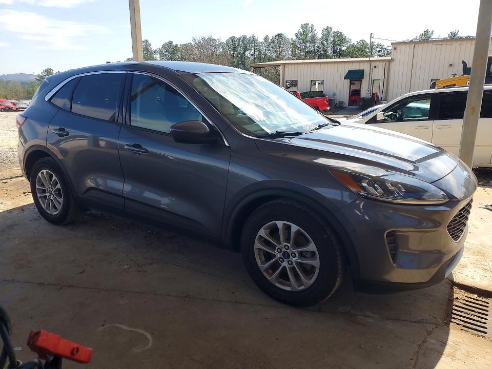 Продажа на аукционе авто 2021 Ford Escape, vin: 1FMCU0G66MUA68678, номер лота: 77563215