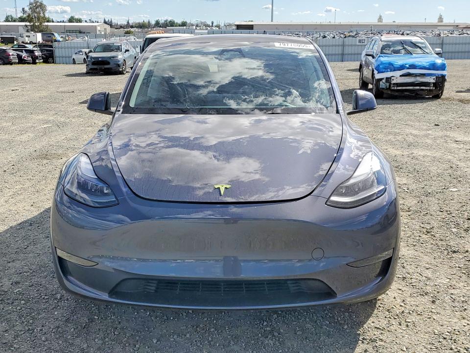 Продаж на аукціоні авто 2023 Tesla Semi, vin: 7SAYGAEE3PF969556, номер лоту: 79778055