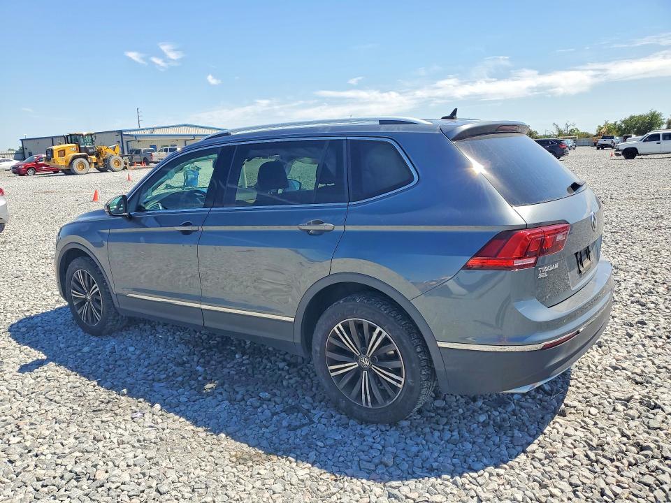 47373906 :رقم المزاد ، 3VV2B7AX5JM106368 vin ، 2018 Volkswagen Tiguan مزاد بيع