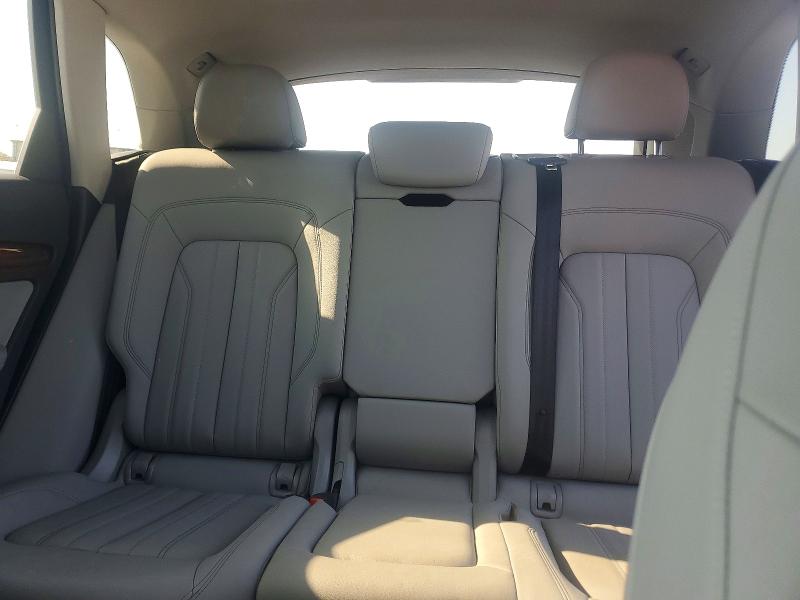 47464076 :رقم المزاد ، WA1EAAFY5N2099815 vin ، 2022 Audi Q5 مزاد بيع