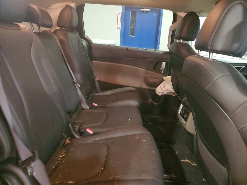 Продаж на аукціоні авто 2025 Kia Carnival, vin: KNDNC5K33S6493643, номер лоту: 79886705