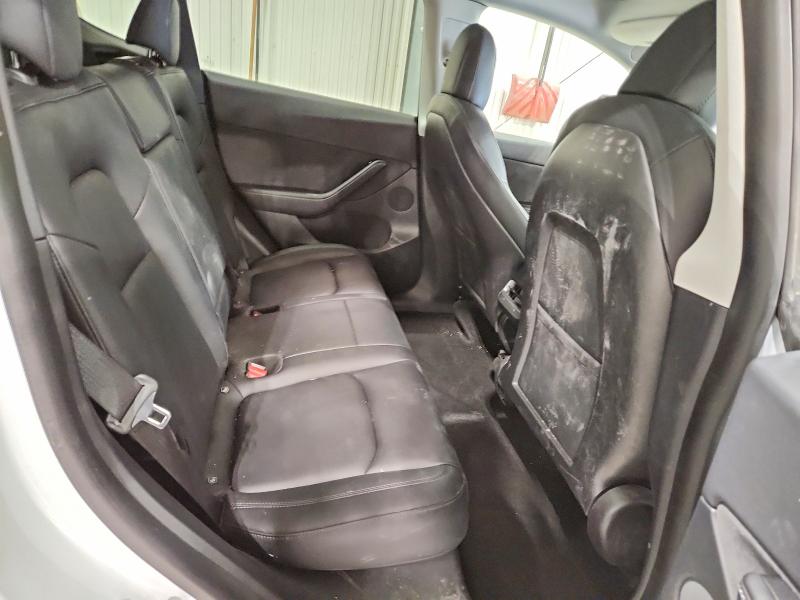 46013456 :رقم المزاد ، 5YJYGDEEXMF183912 vin ، 2021 Tesla Model Y مزاد بيع