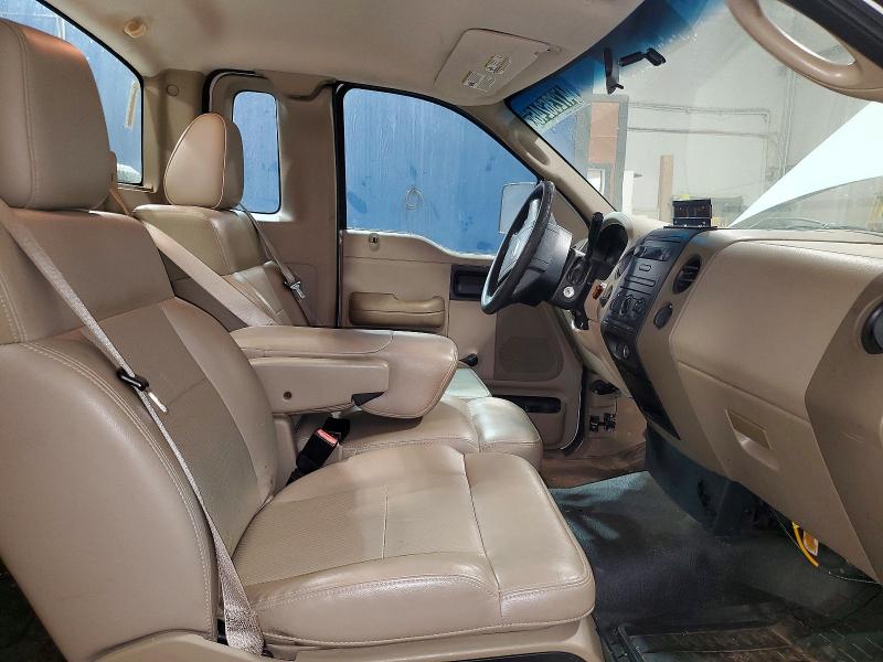 47236246 :رقم المزاد ، 1FTRF122X8KE32864 vin ، 2008 Ford F150 مزاد بيع