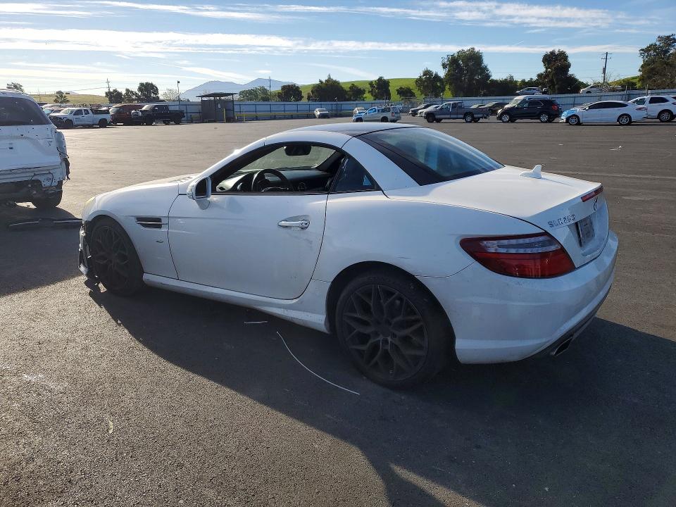 47356366 :رقم المزاد ، WDDPK4HA9EF094757 vin ، 2014 Mercedes-benz Slk مزاد بيع