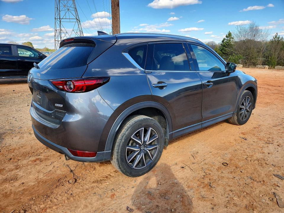 Продажа на аукционе авто 2018 Mazda Cx-5, vin: JM3KFADM7J1400215, номер лота: 46325826