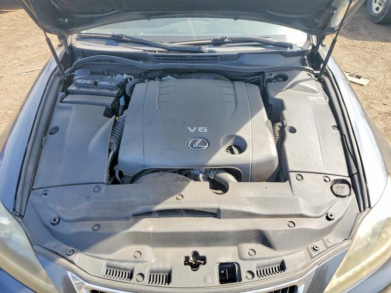46652066 :رقم المزاد ، JTHCF5C28B5047352 vin ، 2011 Lexus Is 250 مزاد بيع