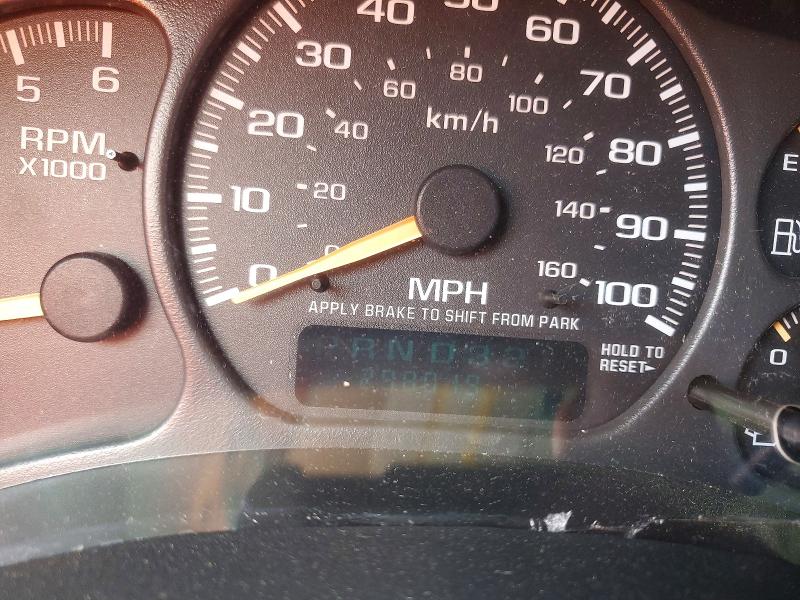 Продажа на аукционе авто 2002 Chevrolet Suburban, vin: 1GNFK16Z92J190790, номер лота: 46621456