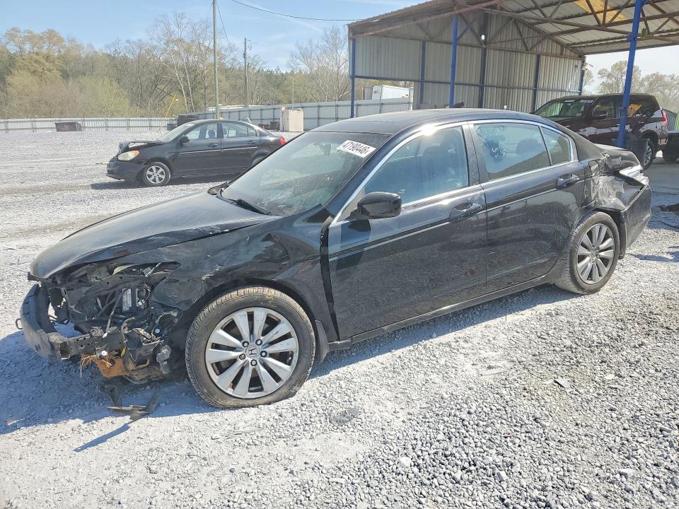47190446 :رقم المزاد ، 1HGCP2F85BA064826 vin ، 2011 Honda Accord مزاد بيع
