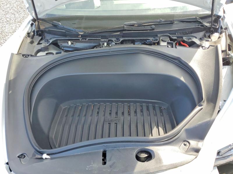 46472106 :رقم المزاد ، 5YJ3E1EB9SF929929 vin ، 2025 Tesla Model 3 مزاد بيع