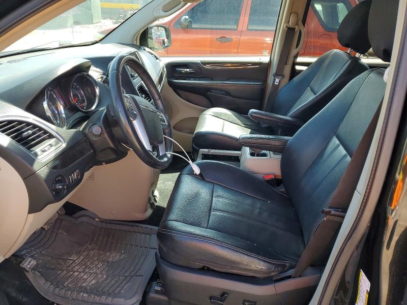 47927346 :رقم المزاد ، 2C4RC1BG3DR776312 vin ، 2013 Chrysler Town & Country مزاد بيع
