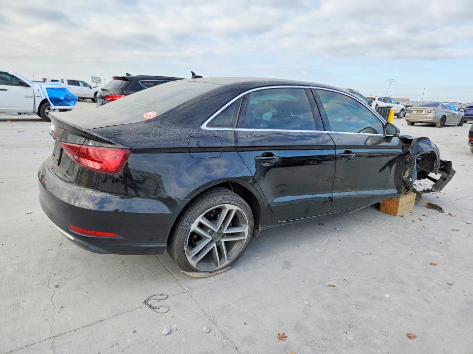 48070246 :رقم المزاد ، WAUAUGFF6K1010989 vin ، 2019 Audi A3 مزاد بيع