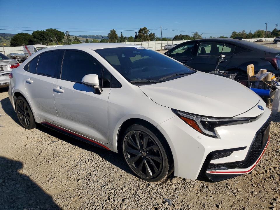 Продаж на аукціоні авто 2023 Toyota Corolla Hybrid, vin: JTDBCMFE0P3004875, номер лоту: 47132156