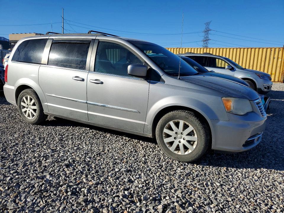 2014 Chrysler Town & Country მანქანა იყიდება აუქციონზე, vin: 2C4RC1BG6ER436136, აუქციონის ნომერი: 79412985