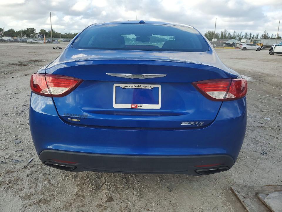 2015 Chrysler 200 მანქანა იყიდება აუქციონზე, vin: 1C3CCCBB4FN613145, აუქციონის ნომერი: 79906855