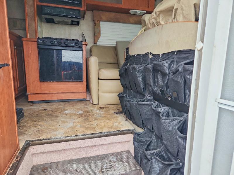 Продажа на аукционе авто 2009 Workhorse Custom Chassis Motorhome Chassis, vin: 5B4LPE7G493435985, номер лота: 97803275