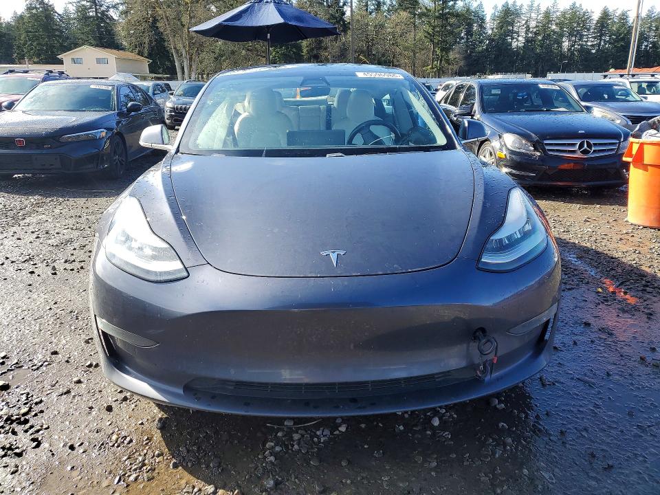 Продажа на аукционе авто 2018 Tesla Model 3, vin: 5YJ3E1EB4JF182836, номер лота: 45596986