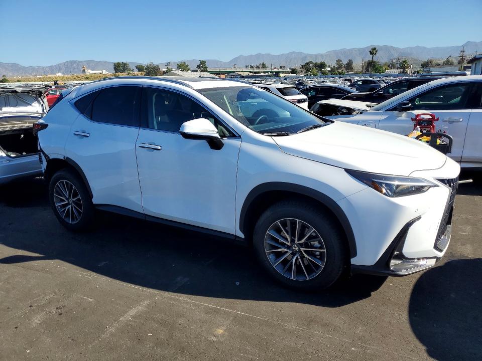 2026 Lexus Nx 350 მანქანა იყიდება აუქციონზე, vin: 2T2GGCEZ5TC102144, აუქციონის ნომერი: 41667816