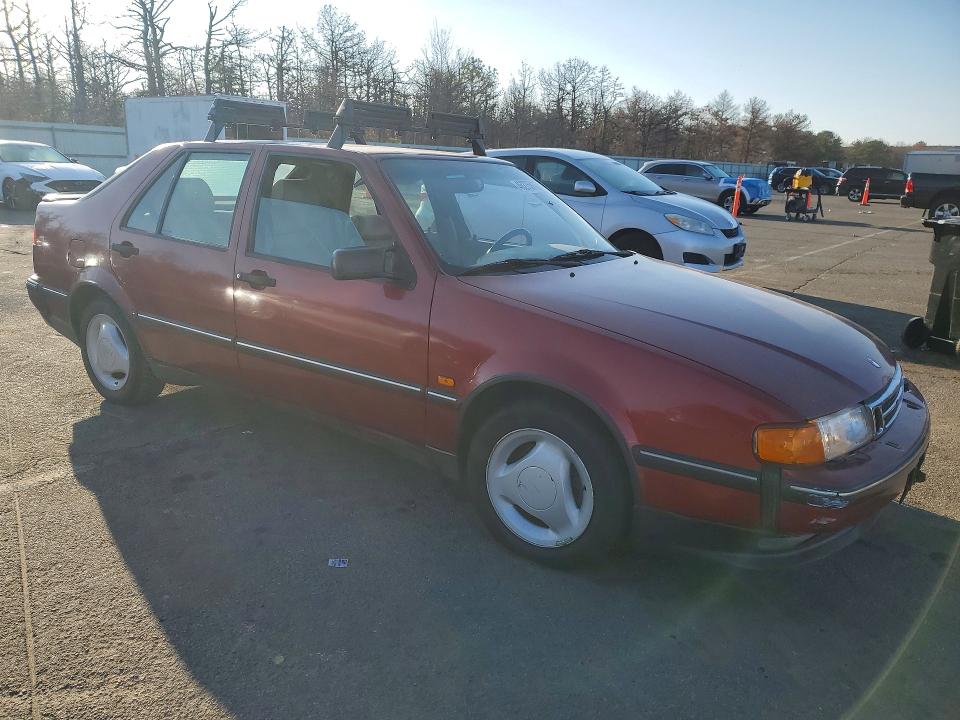1997 Saab 9000 მანქანა იყიდება აუქციონზე, vin: YS3CF68M4V1008120, აუქციონის ნომერი: 46275816