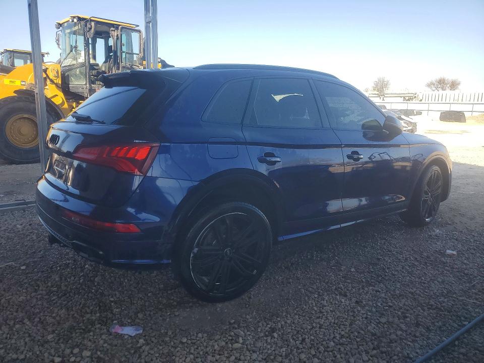 79203365 :رقم المزاد ، WA1C4AFY2J2220728 vin ، 2018 Audi Sq5 مزاد بيع