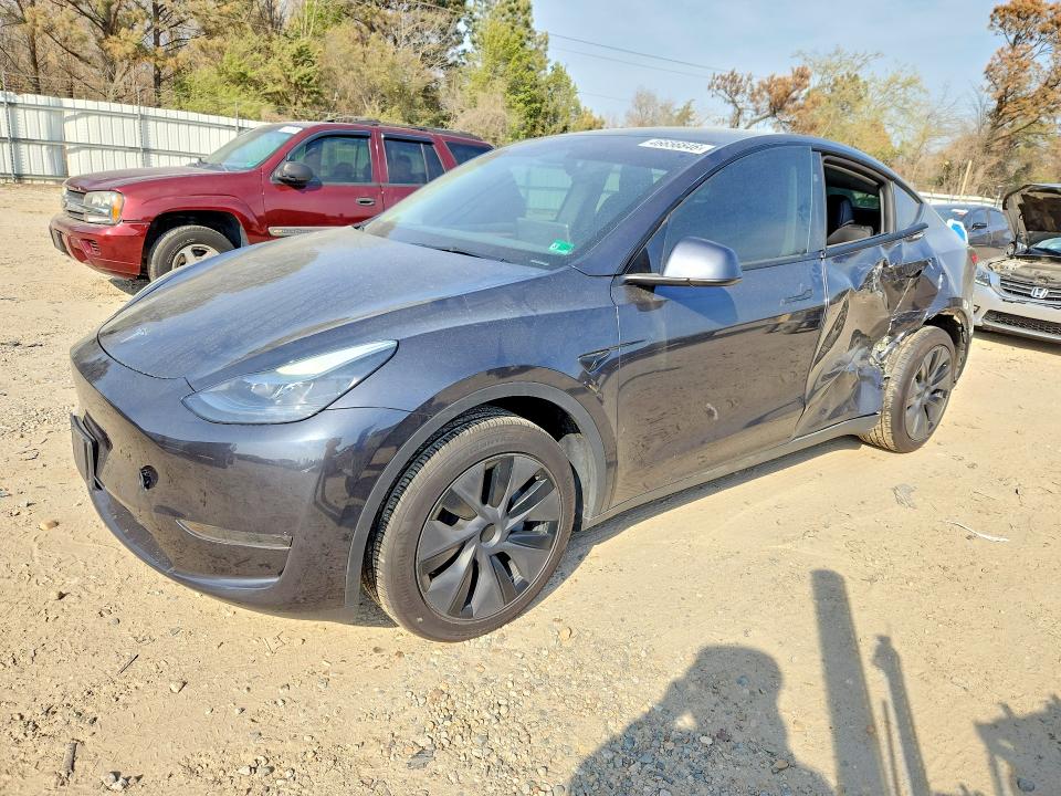 Продаж на аукціоні авто 2025 Tesla Model Y, vin: 7SAYGDED3SF280196, номер лоту: 46656846