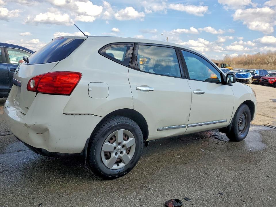 2015 Nissan Rogue Select მანქანა იყიდება აუქციონზე, vin: JN8AS5MVXFW261759, აუქციონის ნომერი: 79110245