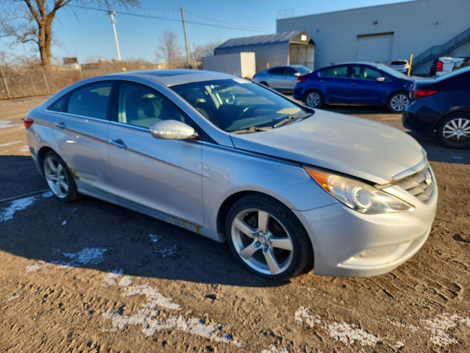 2011 Hyundai Sonata მანქანა იყიდება აუქციონზე, vin: 5NPEC4AB5BH192493, აუქციონის ნომერი: 47697556