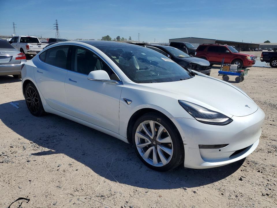 Продажа на аукционе авто 2020 Tesla Model 3, vin: 5YJ3E1EB5LF621139, номер лота: 45929396