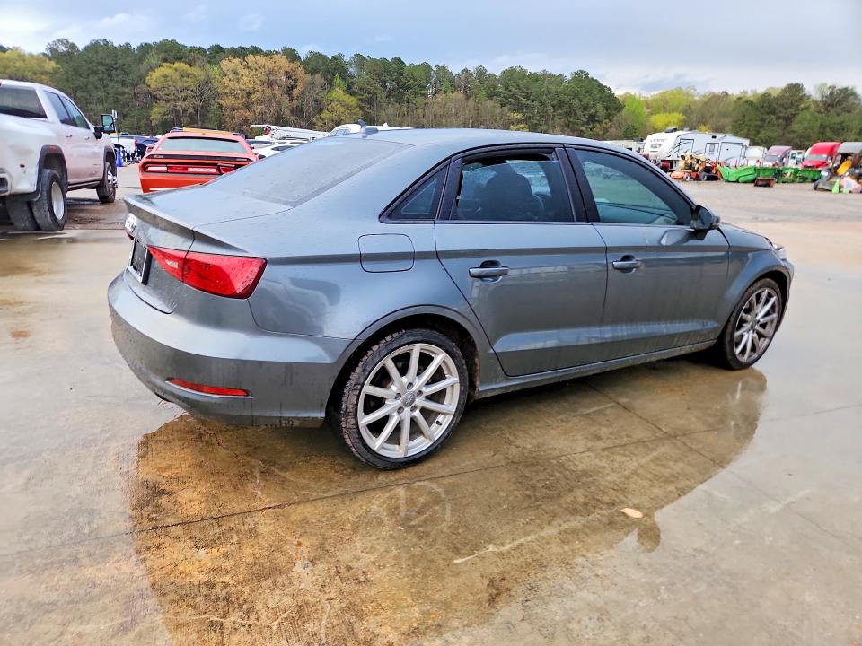 Продаж на аукціоні авто 2015 Audi A3, vin: WAUACGFF1F1088007, номер лоту: 46278726