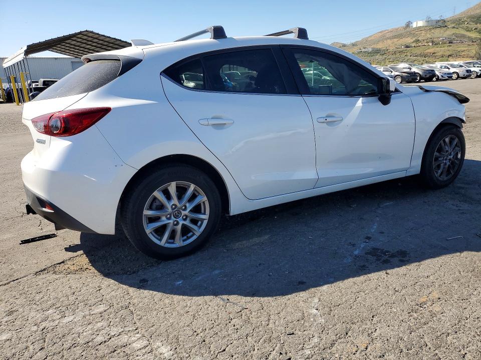46561776 :رقم المزاد ، JM1BM1M70F1236340 vin ، 2015 Mazda 3 مزاد بيع