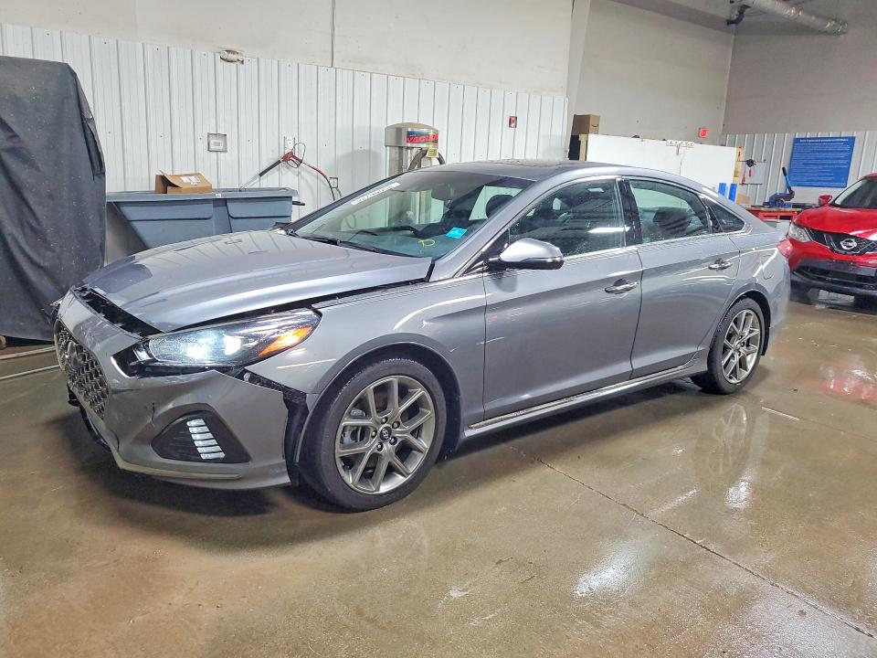 Auction sale of the 2018 Hyundai Sonata, vin: 5NPE34AB5JH684892, lot number: 45606726