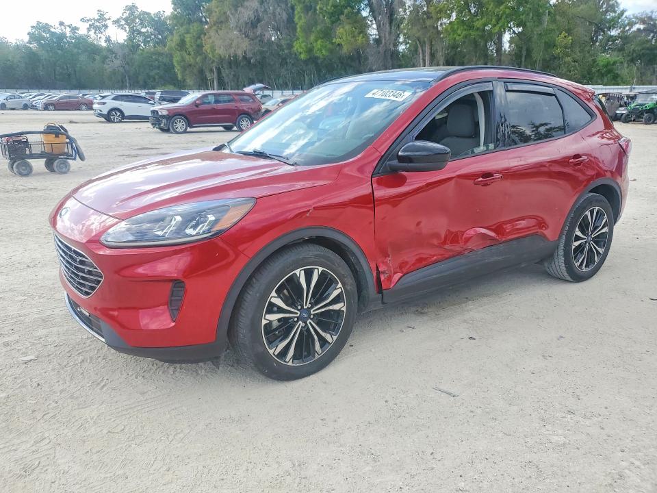 47102346 :رقم المزاد ، 1FMCU0BZ1MUA18062 vin ، 2021 Ford Escape مزاد بيع