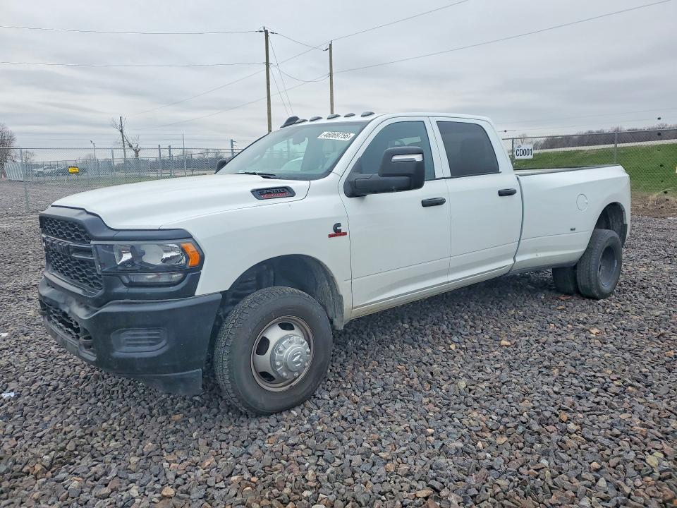 46069756 :رقم المزاد ، 3C63RRGLXRG208992 vin ، 2024 Ram 3500 مزاد بيع