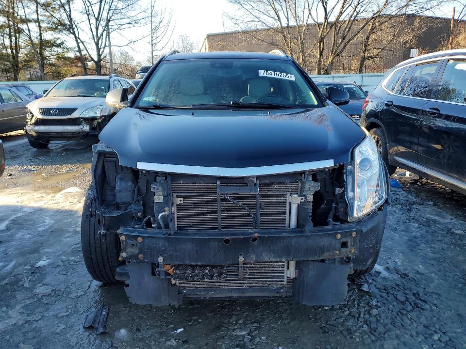 2015 Cadillac Srx მანქანა იყიდება აუქციონზე, vin: 3GYFNEE37FS572724, აუქციონის ნომერი: 78416255