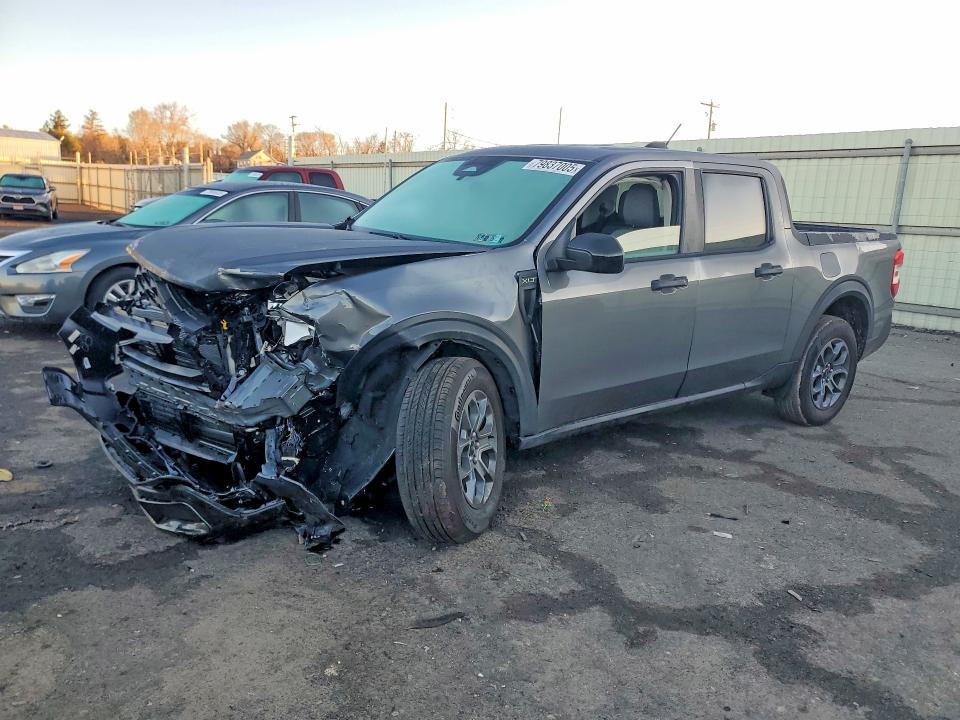 Продажа на аукционе авто 2025 Ford Maverick, vin: 3FTTW8J39SRB73490, номер лота: 79837005