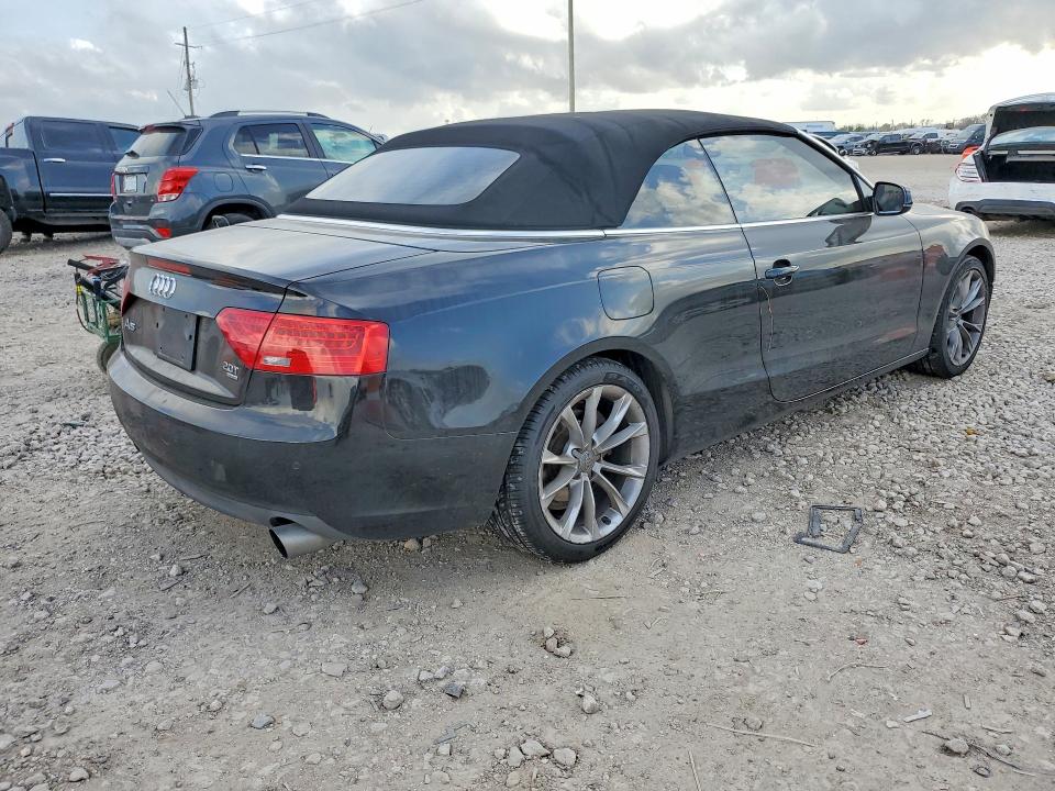 Продажа на аукционе авто 2013 Audi A5, vin: WAULFAFH4DN008137, номер лота: 41730216