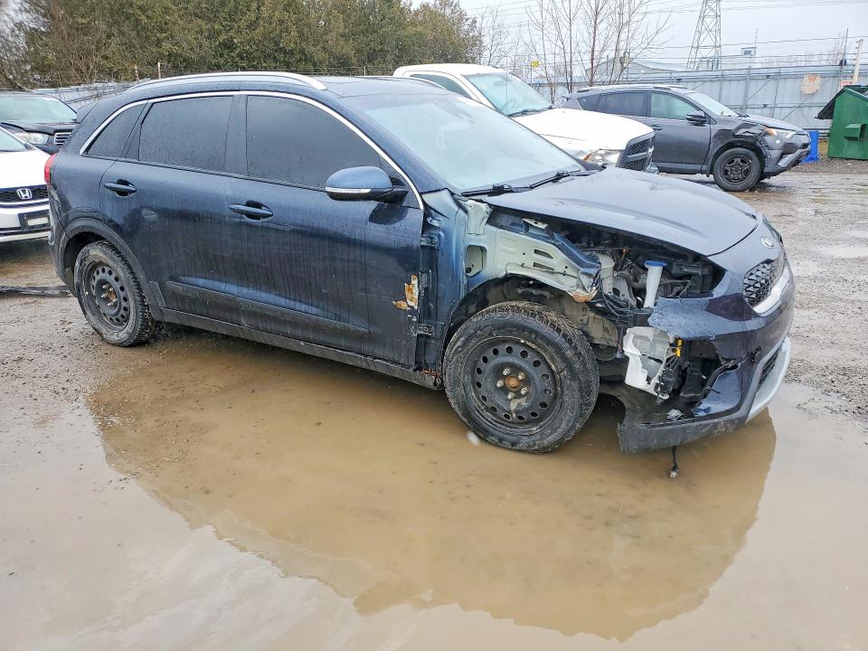 2020 Kia Niro მანქანა იყიდება აუქციონზე, vin: KNDCC3LC0L5425317, აუქციონის ნომერი: 46860106