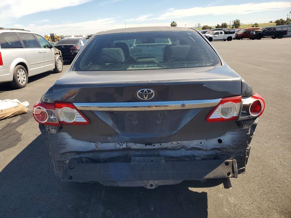 Продажа на аукционе авто 2013 Toyota Corolla, vin: 2T1BU4EE9DC990389, номер лота: 46352066