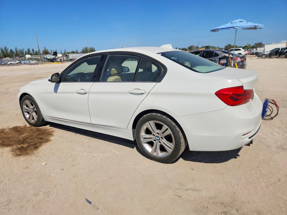 47260586 :رقم المزاد ، WBA8E9G56GNT43075 vin ، 2016 Bmw 328 مزاد بيع