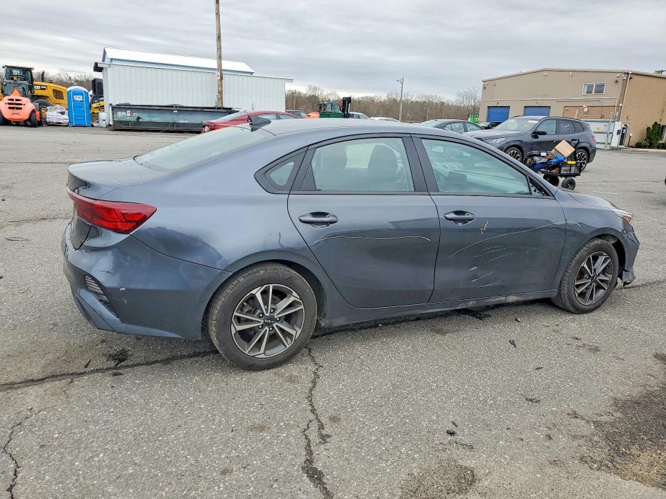2023 Kia Forte მანქანა იყიდება აუქციონზე, vin: 3KPF24ADXPE600667, აუქციონის ნომერი: 47716296